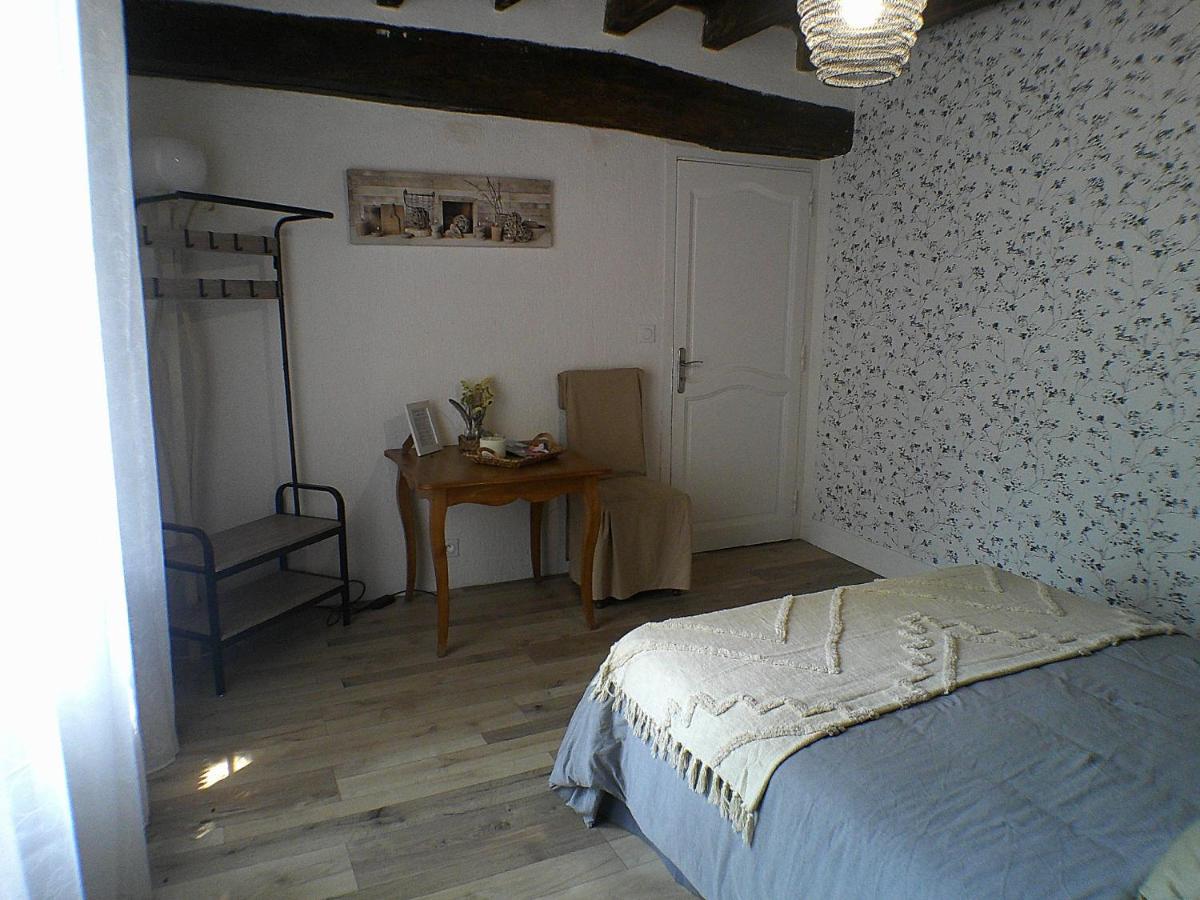 Le Clocooning Chambres D'Hotes Chez L'Habitant Billy  Esterno foto